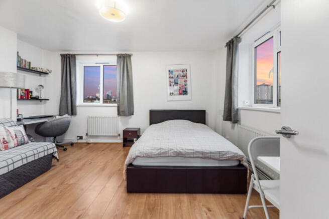 13405268007544331...