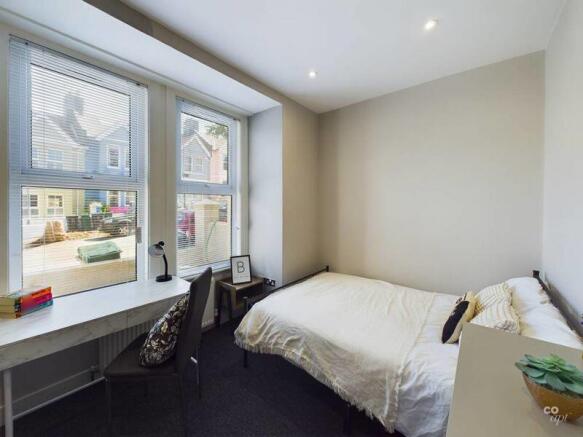  Bedroom  1