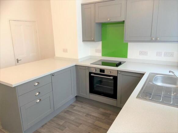 KITCHEN DINING ROOM