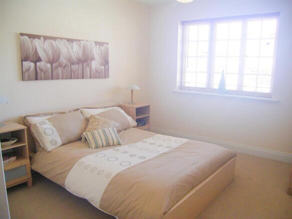 17 Apartment, Denbigh 002.jpg