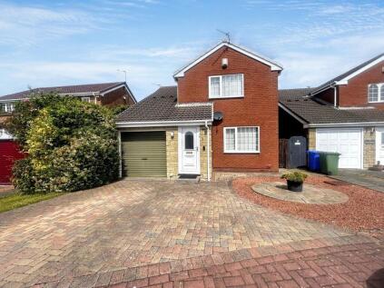 Earlswood Grove, Sandringham Park, Blyth, Northumberland, NE24 3RT