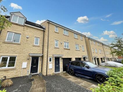 Spennymoor - 4 bedroom town house for sale