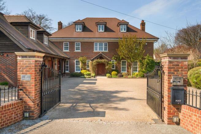 St Michaels Gates Front of House