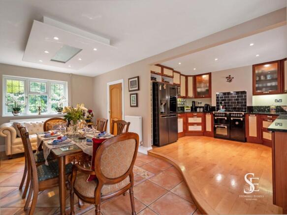Dining Area to Kitchen