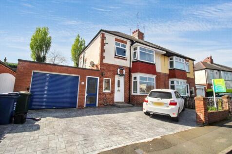 Cloverfield Avenue, Fawdon, Newcastle upon Tyne, Tyne and Wear, NE3 3NJ