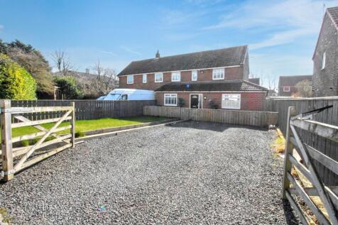 Greenside Avenue, Brunswick Village, Newcastle upon Tyne, Tyne and Wear, NE13 7DY