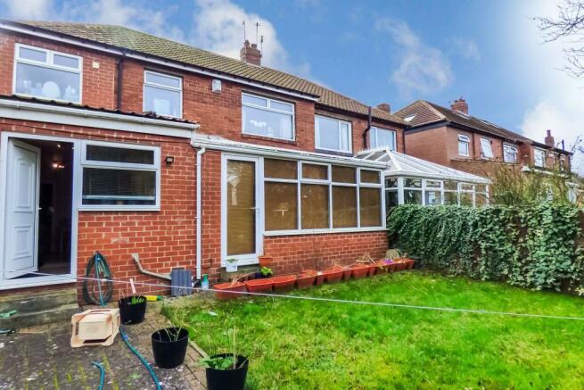 4 bedroom semi-detached house to rent in Kenton Lane, Newcastle upon ...