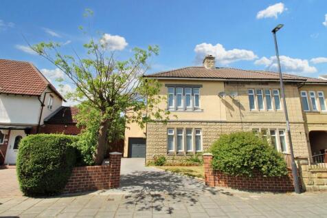 Rosewood Crescent, Walkerville, Newcastle upon Tyne, Tyne and Wear, NE6 4PR