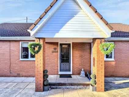 Woodburn Close, Bournmoor, Houghton Le Spring, Durham, DH4 6DH