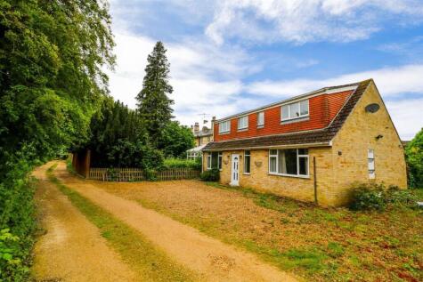 Lincoln Rd, Deeping Gate, Peterborough, Cambs, PE6 9BA