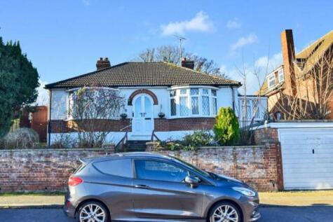 Lancelot Avenue, Strood, Rochester, Kent, ME2 2YX