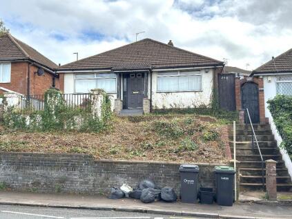 Hitchin Road, Luton, Bedfordshire, LU2 0EU