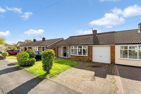 Craven Avenue, Lowton, Warrington, Greater Manchester, WA3 2PF