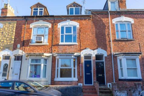 Park Avenue, Leicester, Leicestershire, LE2 8BD