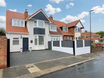 Longston Avenue, Cullercoats, North Shields, Tyne and Wear, NE30 3NG
