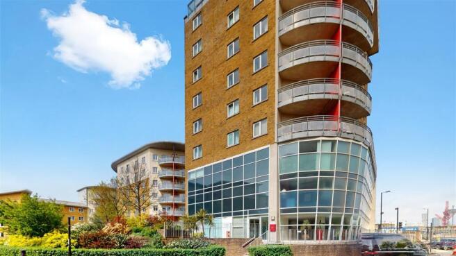 Flat 17, Fabian Bell Tower - gCgbM6jvgzJLO77jarnc.