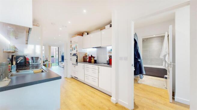 27 Southmere House, 1 Highland Street - j2yW2GSU1a