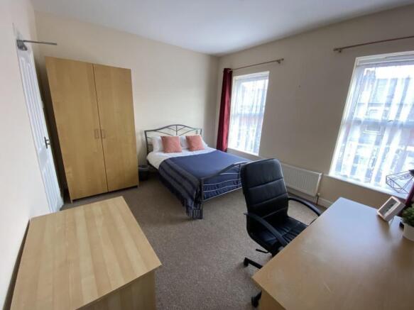 Ludlow Bedroom 2-2