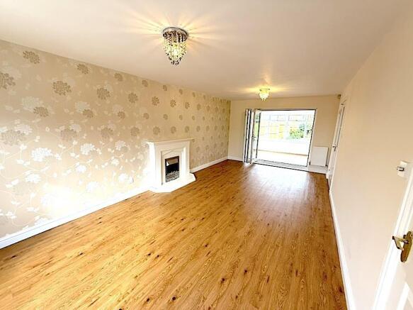 Living room 2nd.jpg