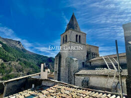 Photo of Provence-Alps-Cote d`Azur, Alpes-de-Haute-Provence, Sisteron