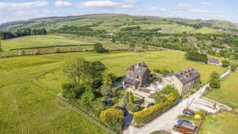 Hardsough Lane, Edenfield, Ramsbottom, Bury - Superb Family Home in Stunning Position