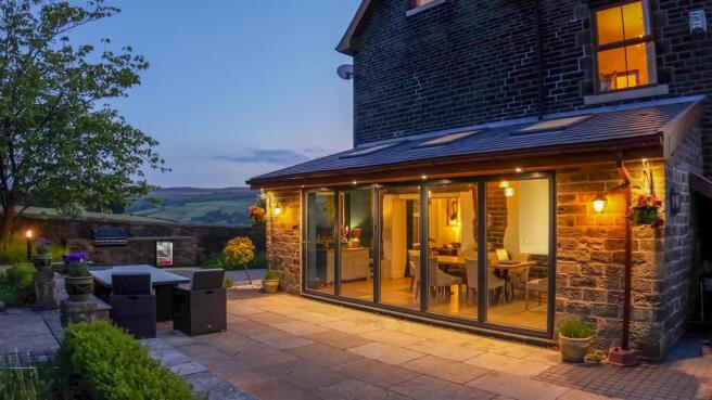 Bi Folds By Night