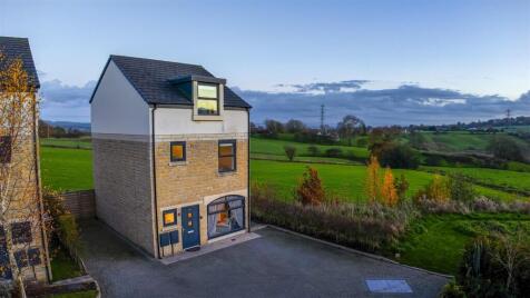 Bleaklow Court, Hawkshaw, Bury