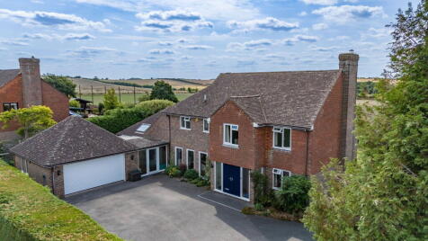 Micheldever Close, Whitchurch, RG28 7JJ