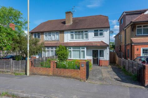 Lynchford Road, Farnborough, GU14