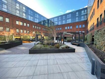 Pembroke Broadway, Camberley, GU15