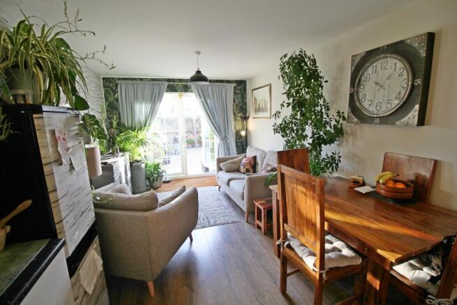 dining sitting space