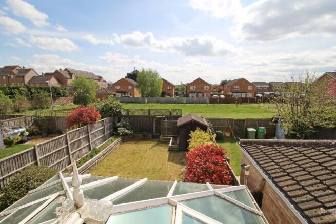 Garden & Views
