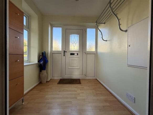 Porch- went wroth court.jpg