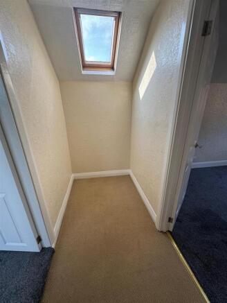 Bedroom.....jpg