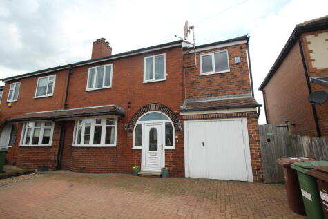 The Crescent, Normanton