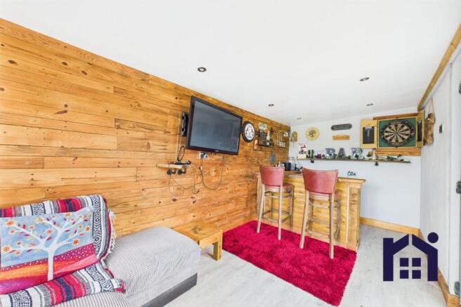 Garden room