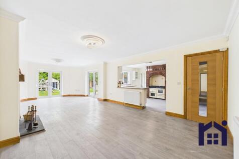 Stocks Court, Heskin, PR7 5JN