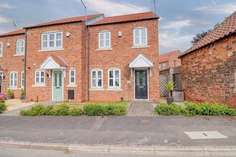 Hazel Avenue, Crowle