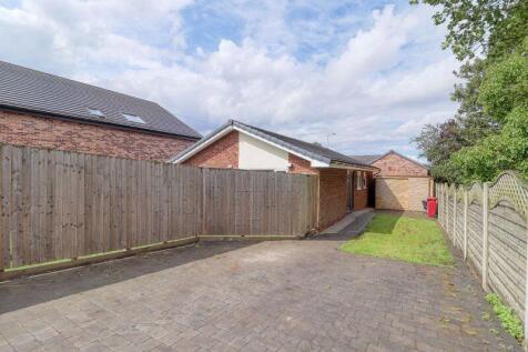 Eastoft Road, Crowle