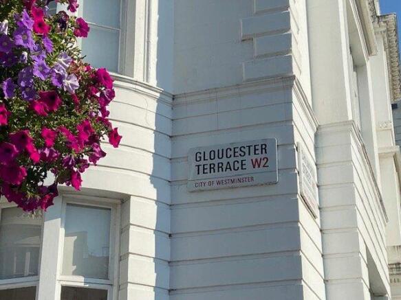 Gloucester Ter' Sign