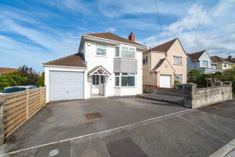 Furze Road, Worlebury - SOUGHT AFTER LOCATION