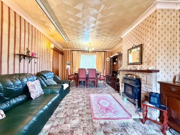 living room 2.jpg