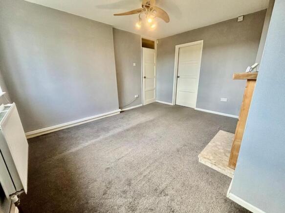 71 Greenwood Living Room.jpg