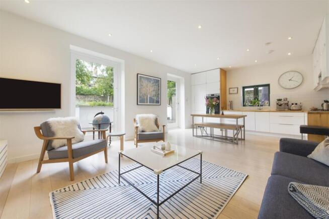 53130 Hi res (1).jpg