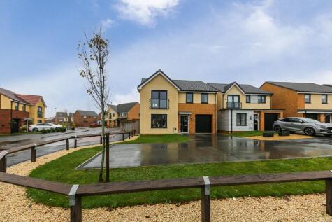 Francis Way, Holystone, NE27