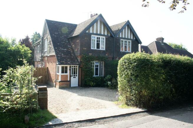 Frontage & Driveway