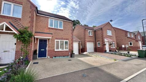 Middle Gill Close, TS13