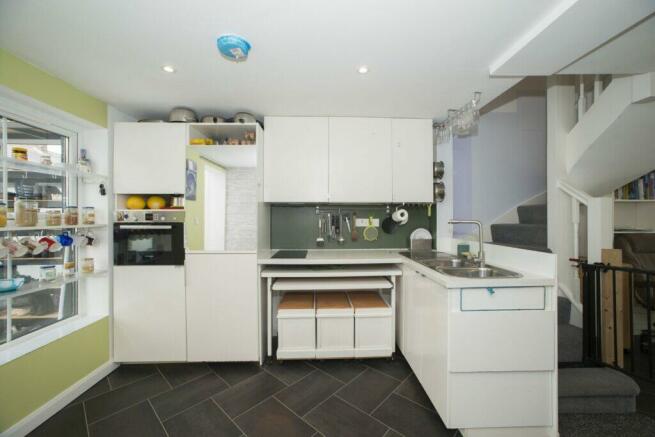 Mount Pleasant, Reading - Furnished Kitchen