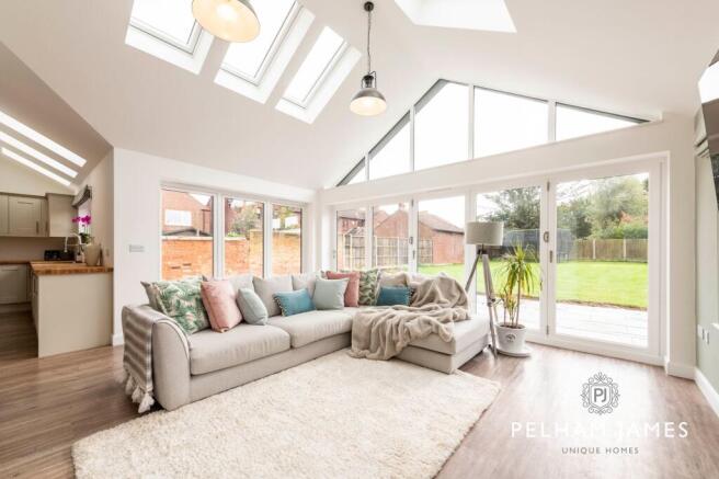 Family room - 1 Greatford Road, Baston