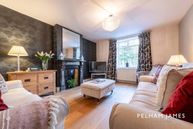 Sitting Room - Mews Cottage, Woodnewton